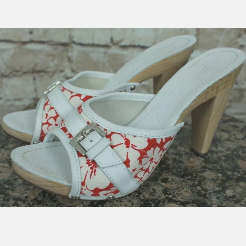 BURBERRY WOMEN'S WHITE/RED FLORAL CLOGS/SLIDES HEELS SHOES